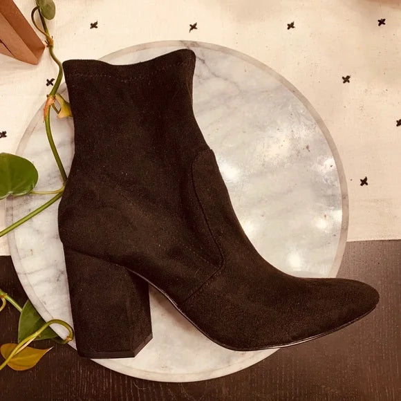 Black Suede Block Heeled Ankle Boots W1315