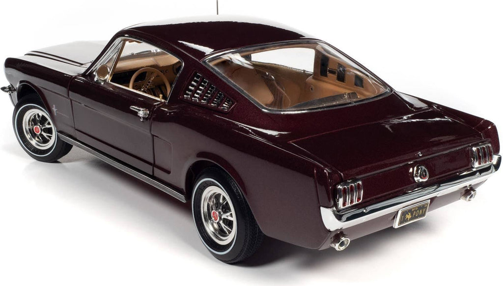 1:18 Scale 1965 Ford Mustang 2+2 Diecast Model H8321