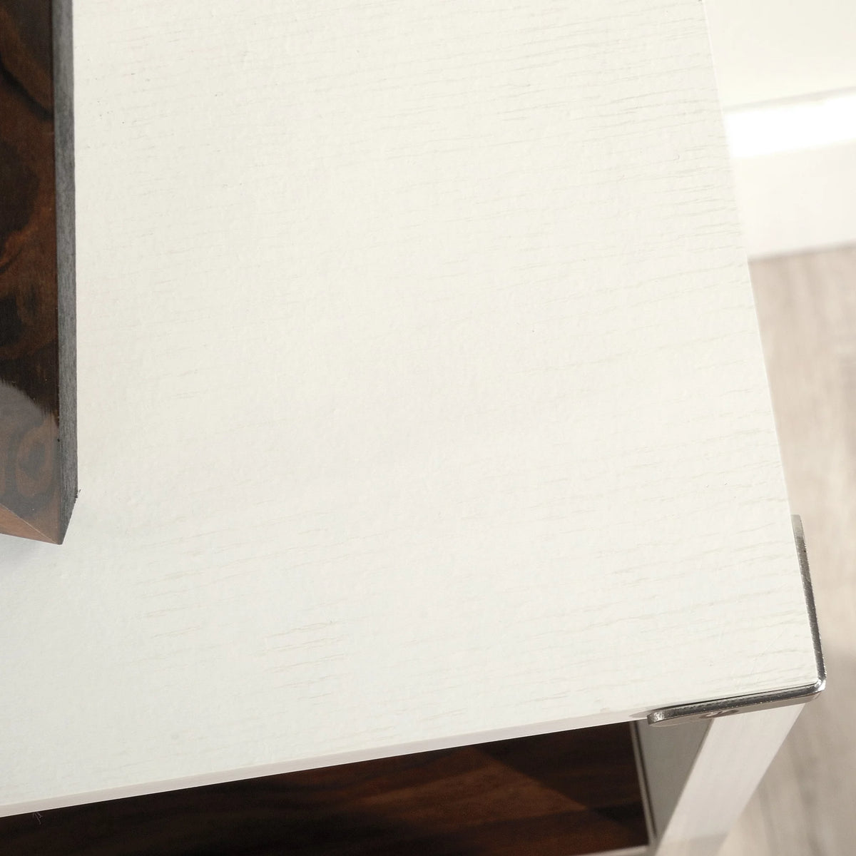Engineered Wood 3-Shelf Bookcase Q446051