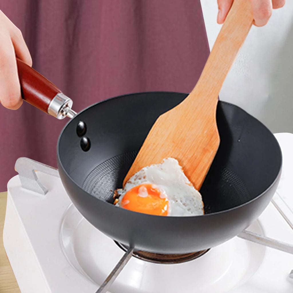 Non Stick Wok with Cover F712708