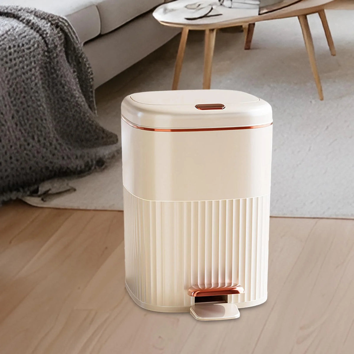 White Aureate 8L Step Trash Can U150709