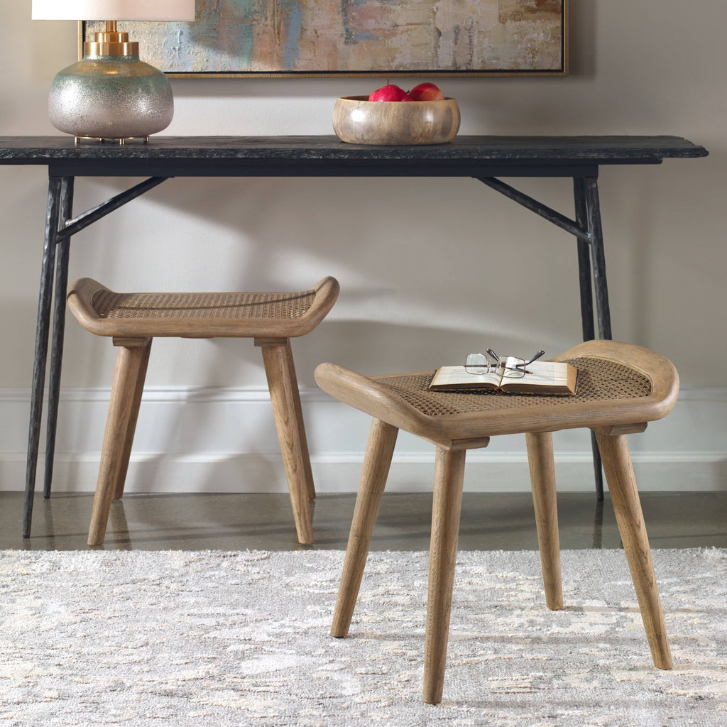 Small Bench G3602