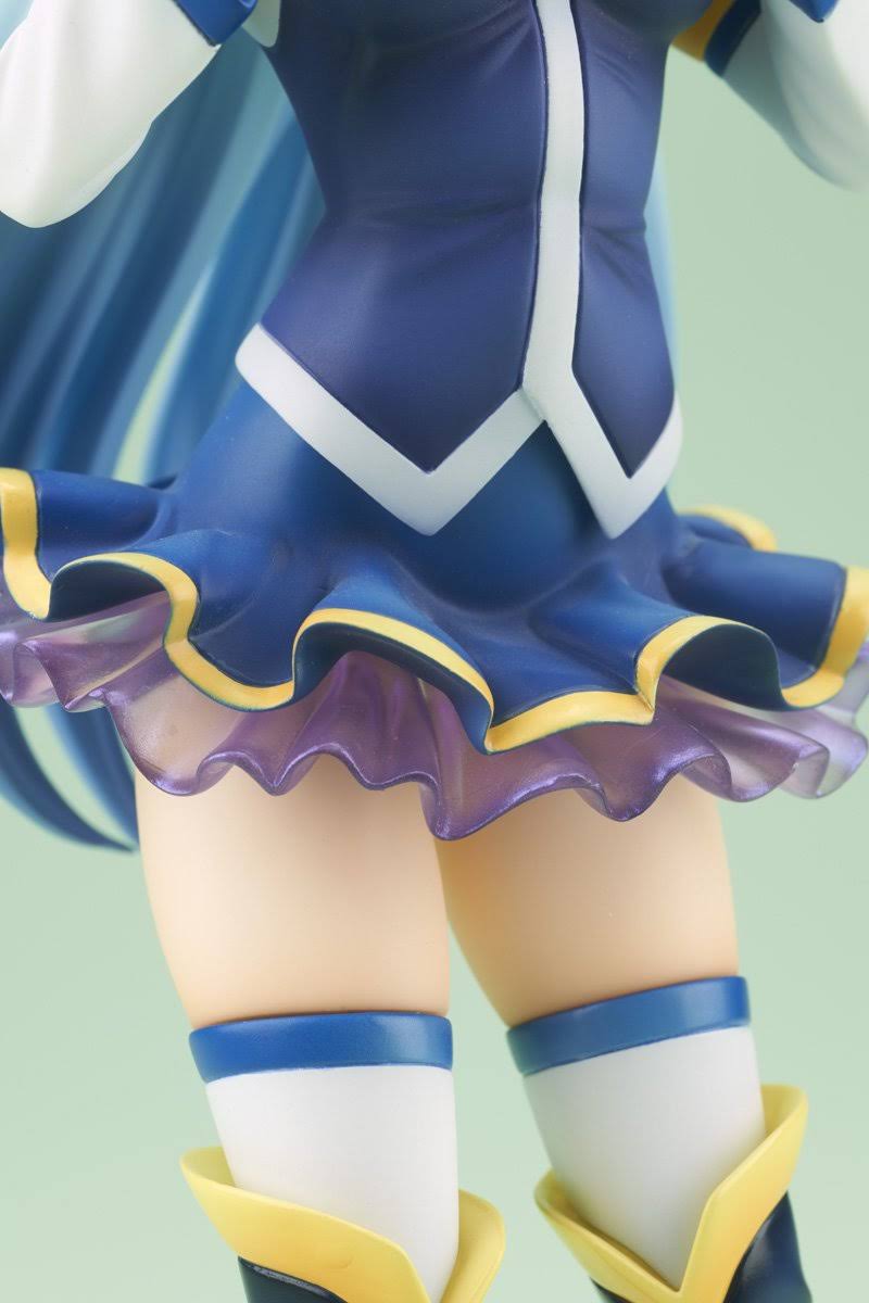 1/8 Scale Figure O91558