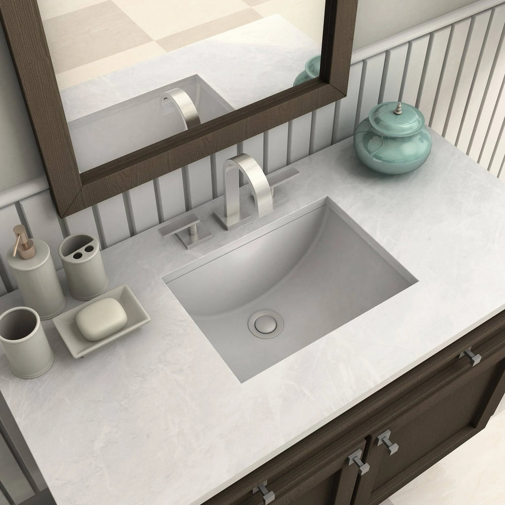 Polished Gold Bath Faucet E110