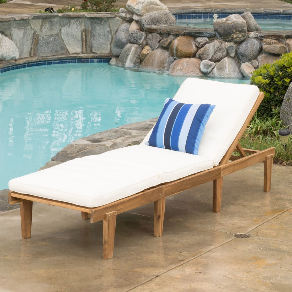 Acacia Wood Chaise Lounge With Cushion B33315