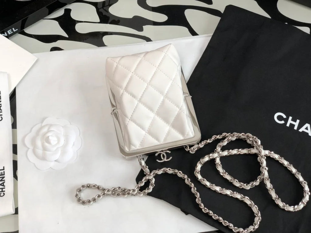 White Clutch Bag W818719